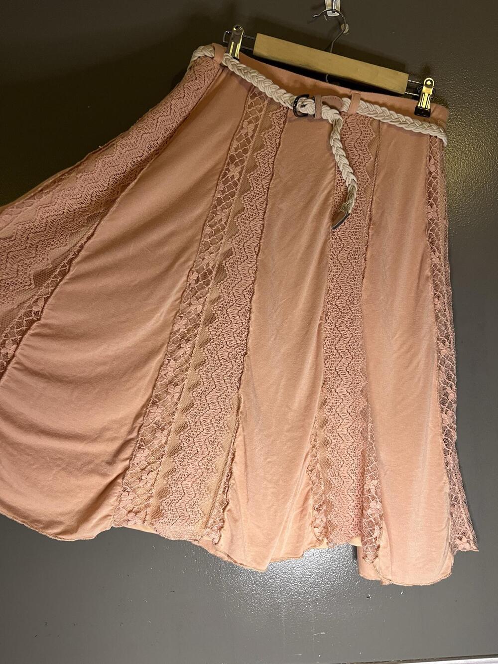 Lapis Skirt Womens 1X Pink Lace Panel Flare Midi Lined Elastic Waist Belted Boho - Picture 3 of 7